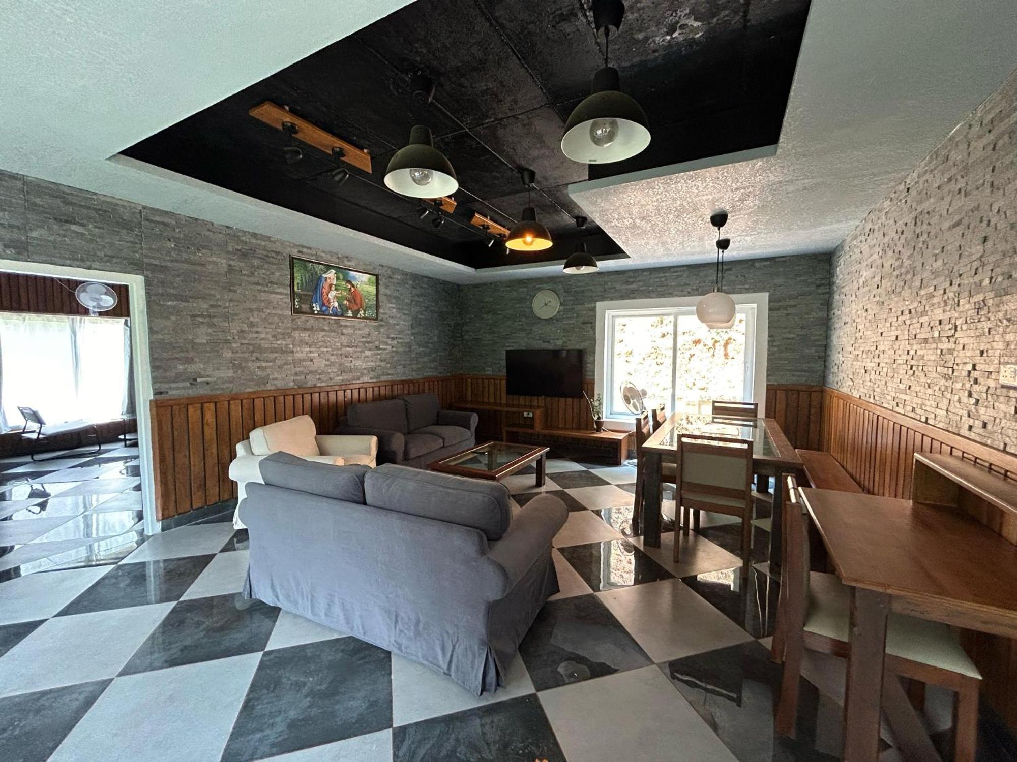 Kv By Halcyon Traveltech Apartment Anachal Exterior photo