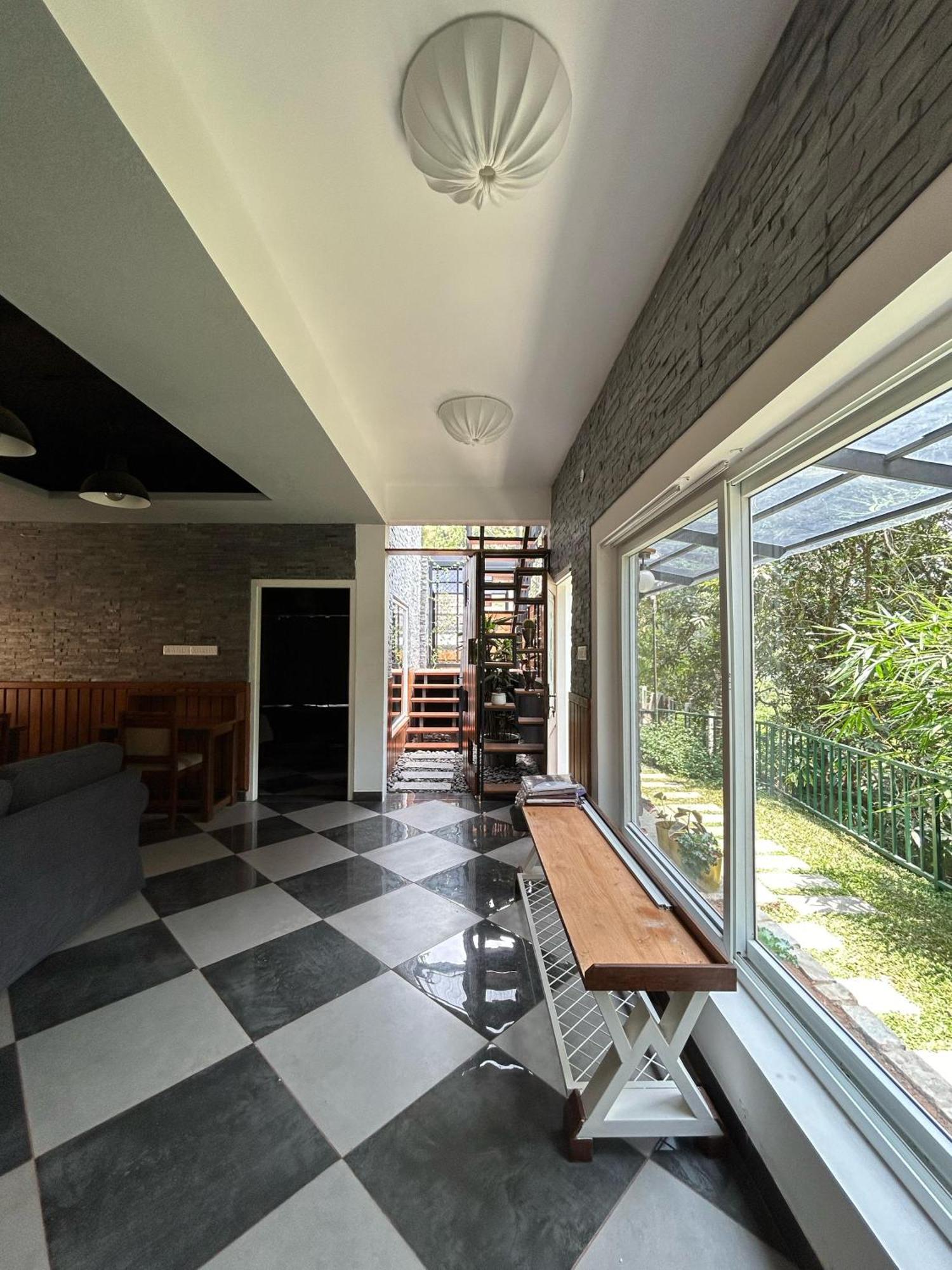Kv By Halcyon Traveltech Apartment Anachal Exterior photo